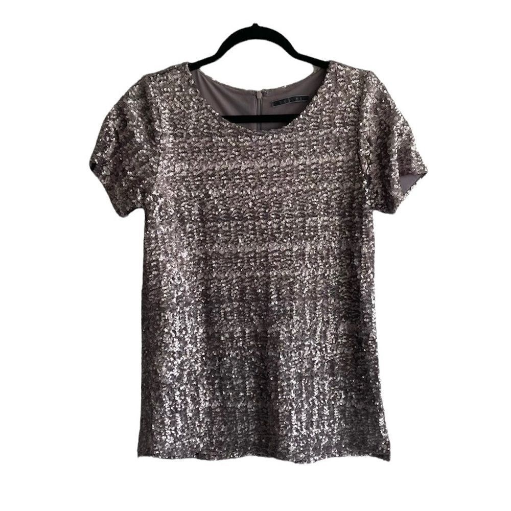 VELVET BY GRAHAM AND SPENCER Crew Neck Short Sleeve Top T-Shirt Blouse Sequins M